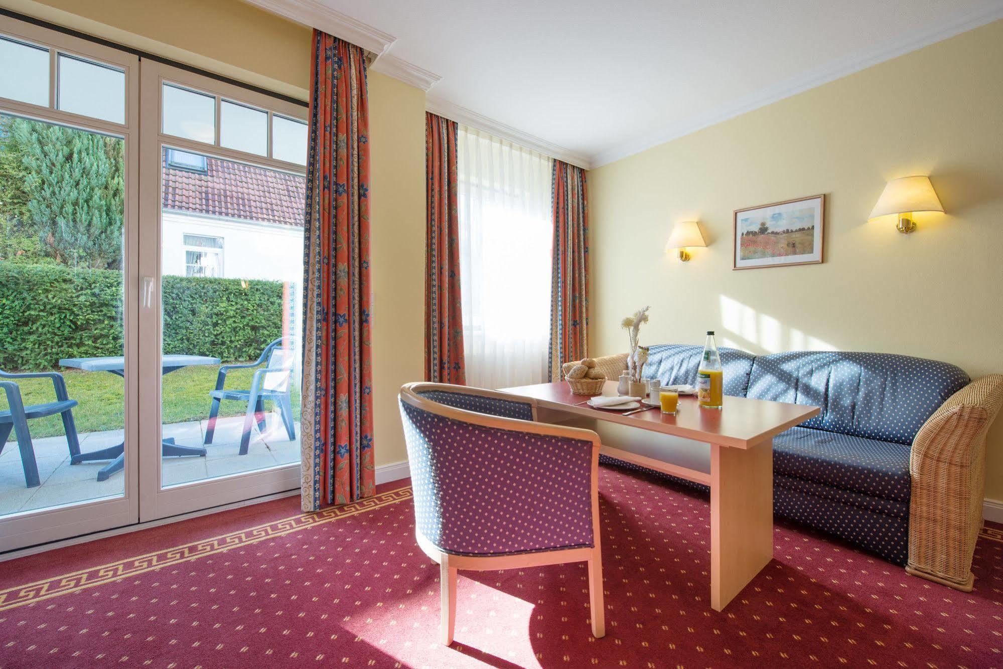 Aparthotel Kuehlungsborn, Villa Am Konzertgarten Exteriér fotografie